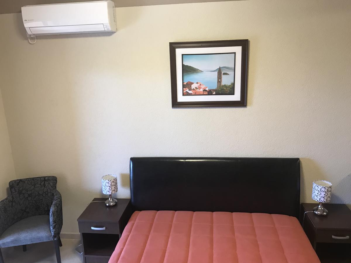 Apartments Camilla Радовичи Экстерьер фото